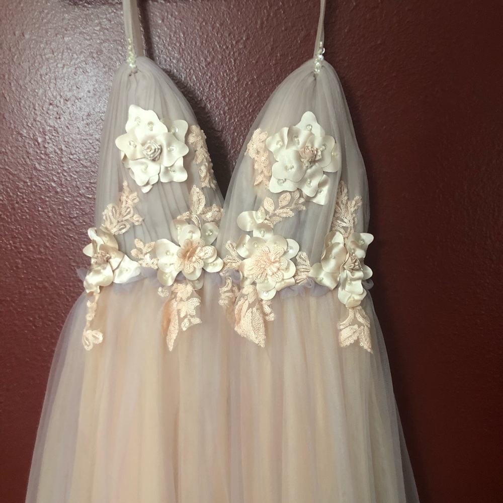 A&N Luxe Tulle Gown, Never worn.Comes in care bag.